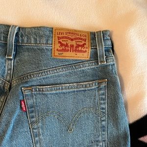 501 LEVIS SHORTS